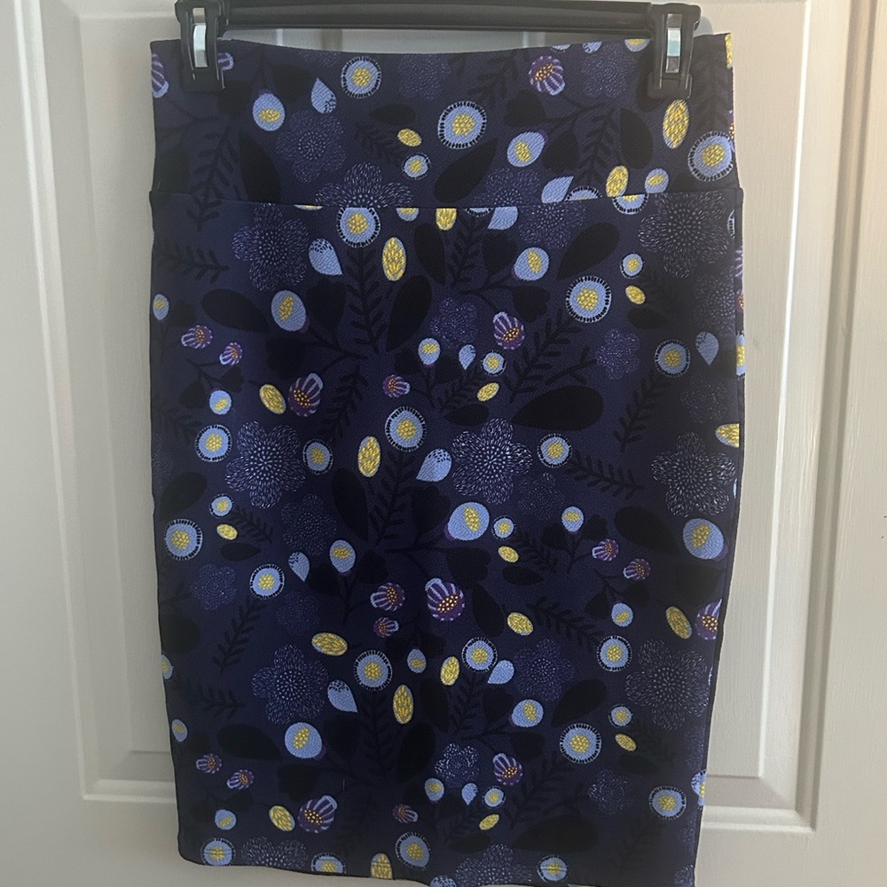 LuLaRoe navy/black/blue/yellow pencil skirt